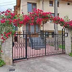 Guest house Benita Devin