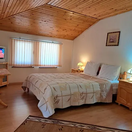 Guest house Benita Devin